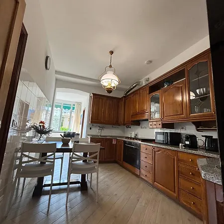 Ca De La Mia, 60 Sqm With 1 Bedroom, 1 Bathroom, Near The Centre, With Free Parking *