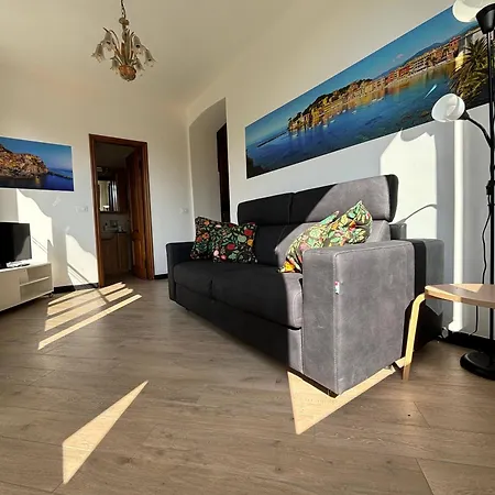 Ca De La Mia, 60 Sqm With 1 Bedroom, 1 Bathroom, Near The Centre, With Free Parking * كيافاري